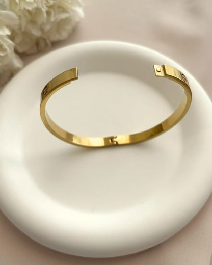 Minimal Screw Bracelet Set | Gold & Silver Stainless Steel Cuff