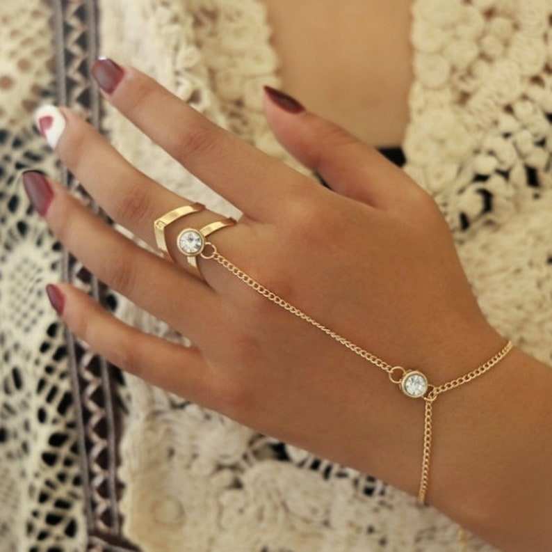 Crystal Linked Chain Hand Harness